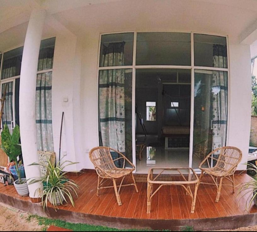 ホテル Lotus Surf House ミディガマ・イースト 部屋 写真
